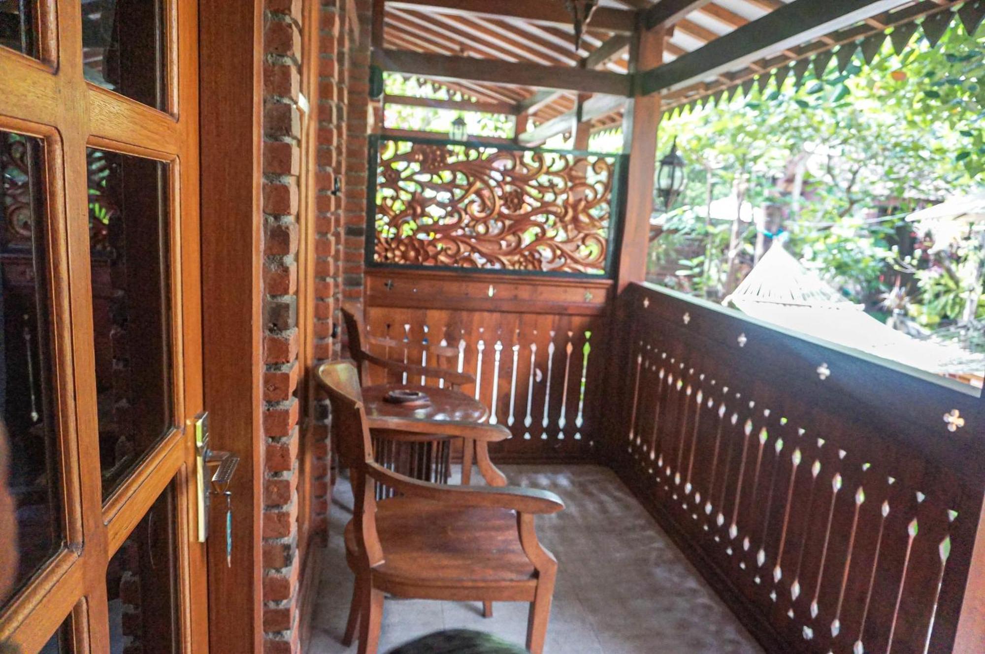 The Wisma Pulau Merah Pasanggaran Zimmer foto